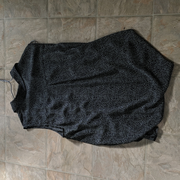 H&M // Semi-Sheer Speckled Sleeveless Blouse size 12 - Picture 4 of 4